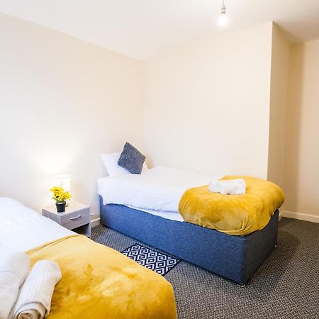Divine Accommodation Liverpool Zewnętrze zdjęcie